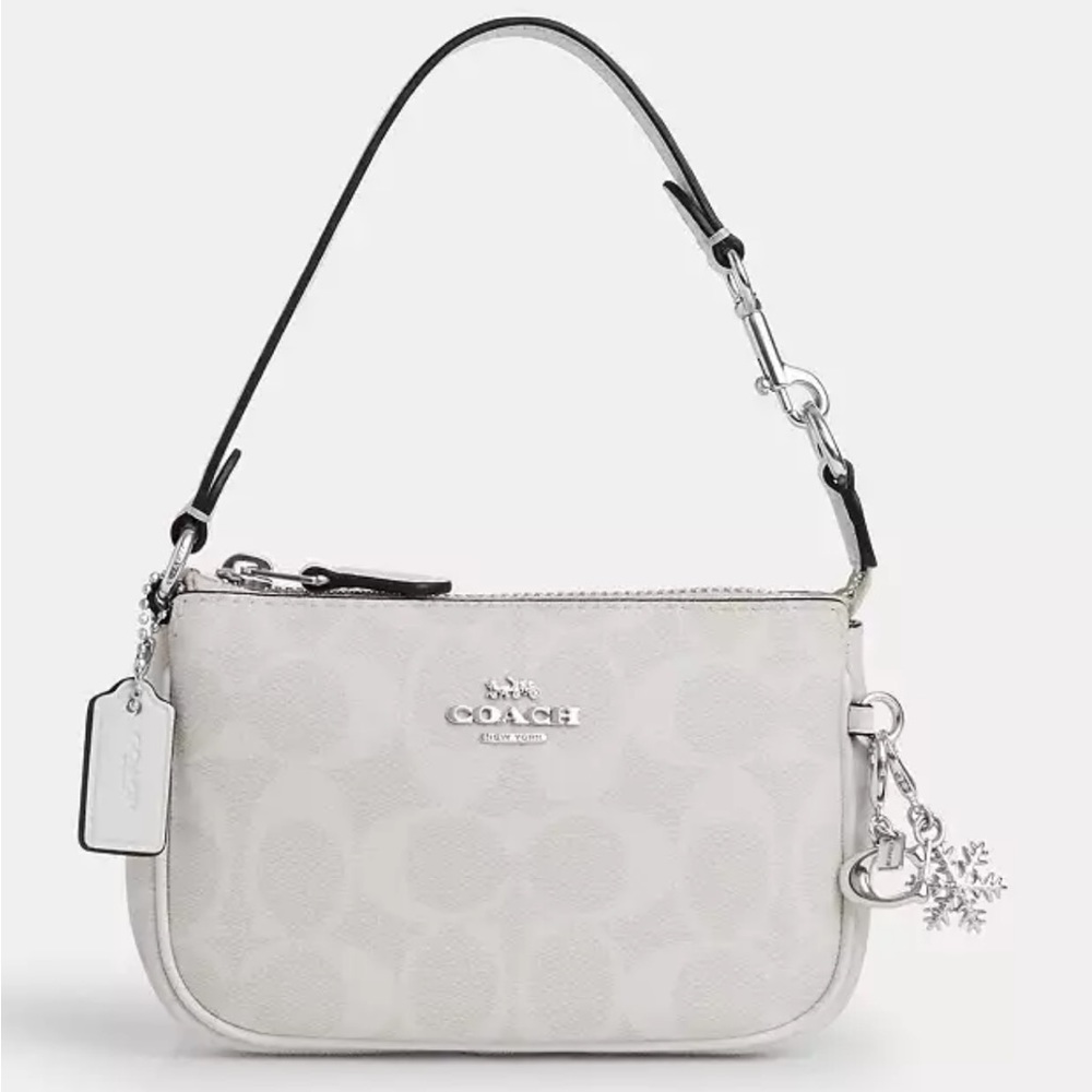 COACH OUTLET | Nolita 15 In Signature Canvas

-Does not come with box